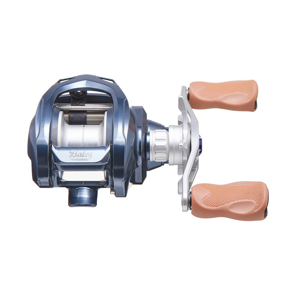 Bates Fishing Co. Salty Hundo Casting Reel 7.1:1 RH | BRSHRH711GM - Rear