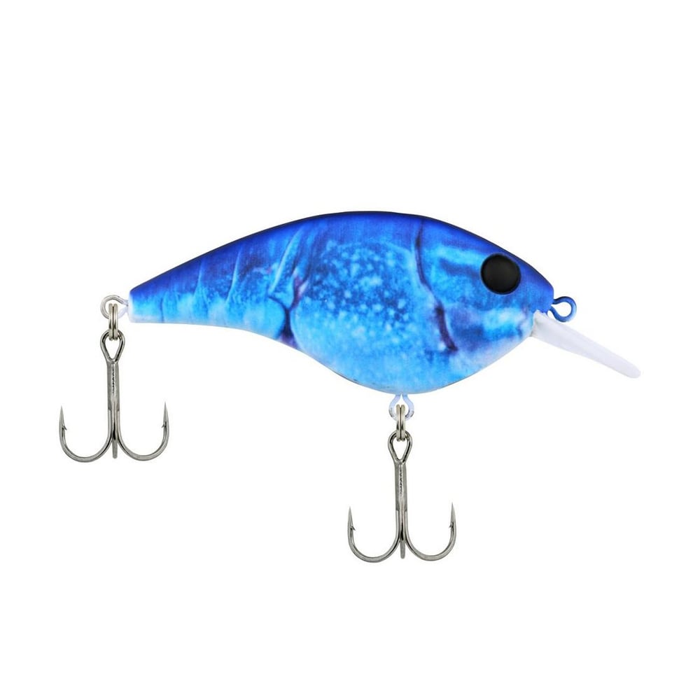 The Berkley Frittside Crankbait, designed in a blue, fish-shaped model with a glossy finish, is ideal for bass fishing. This lure features balsa-like actions with a curved body and a small plastic lip for diving. It comes equipped with two treble hooks—one in the front and one in the back—and has a surface pattern that mimics fish scales to enhance its appeal.