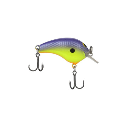 The Shimano Macbeth Tiny Crankbait by Shimano boasts a striking gradient from purple to yellow, complete with a dark eye and scale pattern. It comes equipped with two treble hooks and a silver lip for diving, making it an ideal finesse crankbait for anglers aiming for precision.