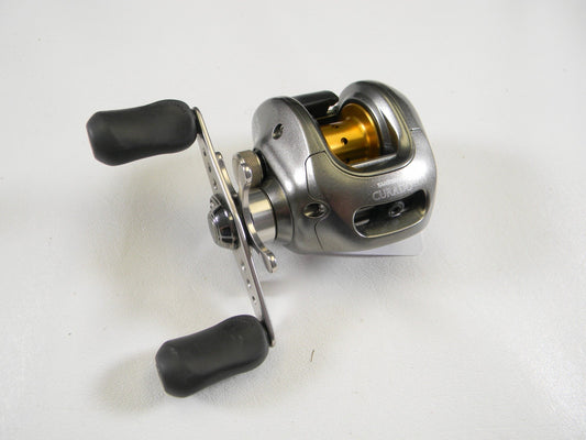 Shimano Curado 100D CU100D 6.2:1 RH - Used Casting Reel - Very Good Condition