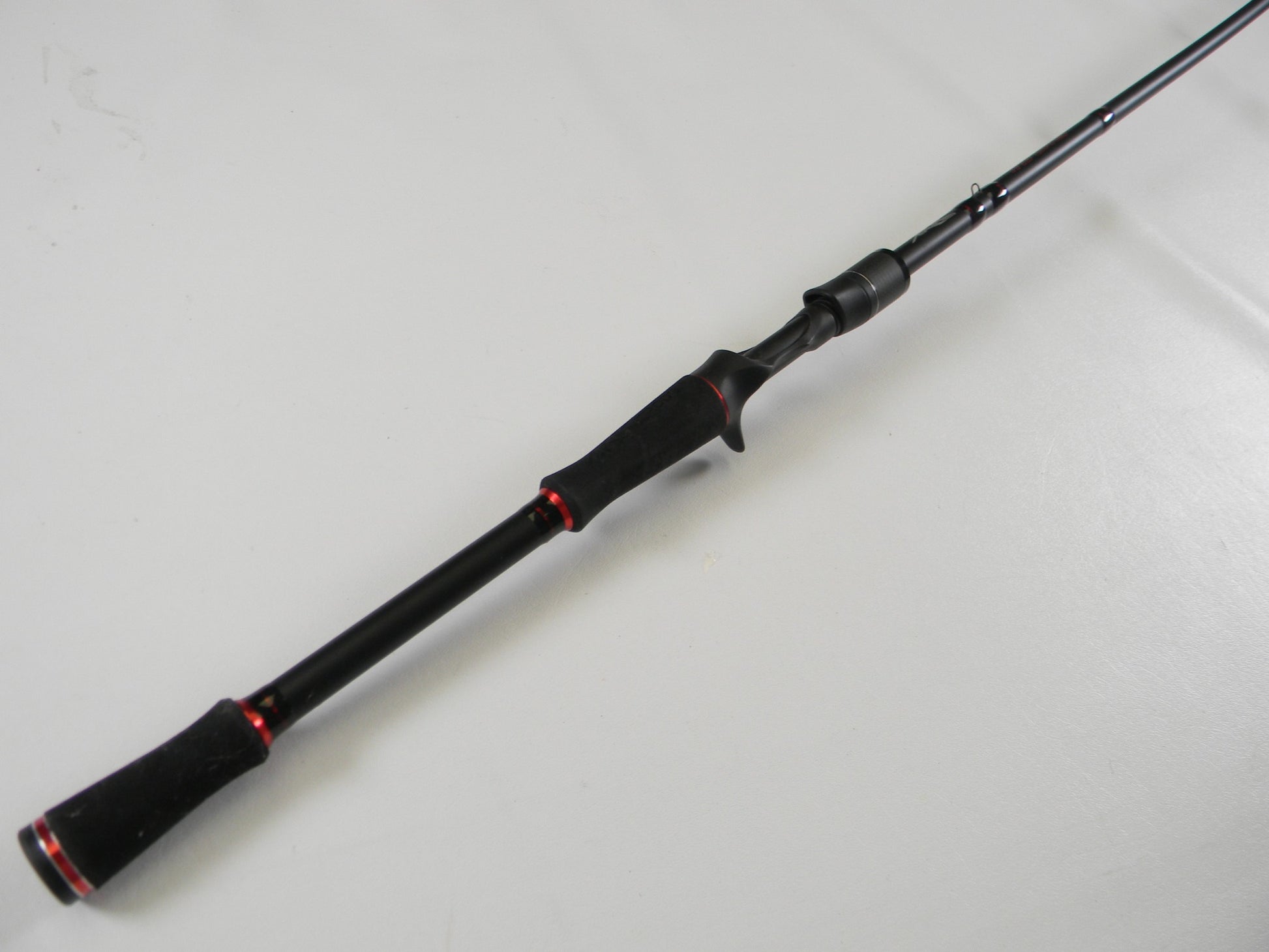 Ark Invoker Pro IVK76MHFC 7'6" Medium Heavy - Used Casting Rod - Excellent Condition