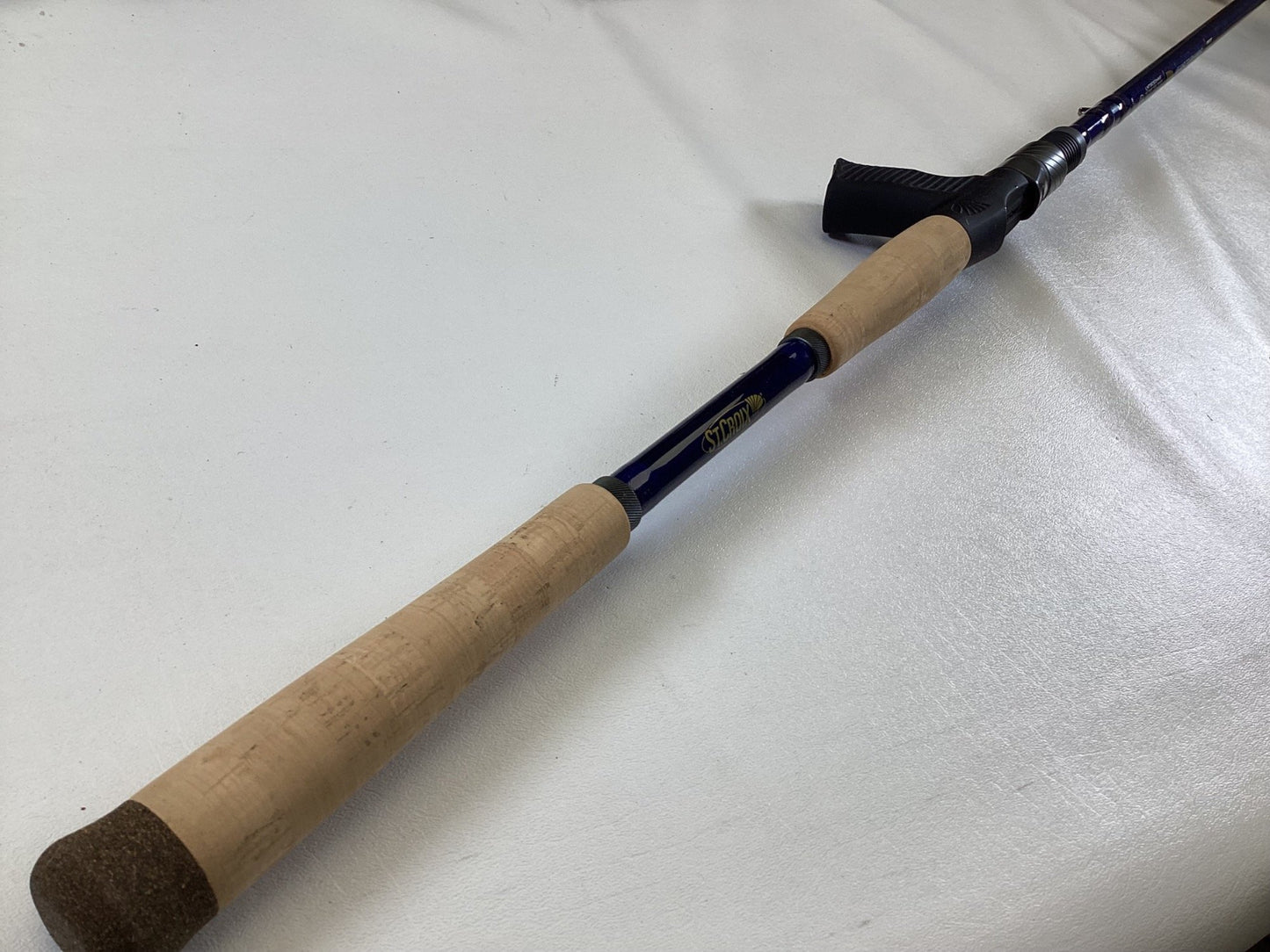 St. Croix Legend Tournament Musky Casting Rod Split Cork 8'3" Heavy Lipstick II - Used Casting rod - Mint Condition