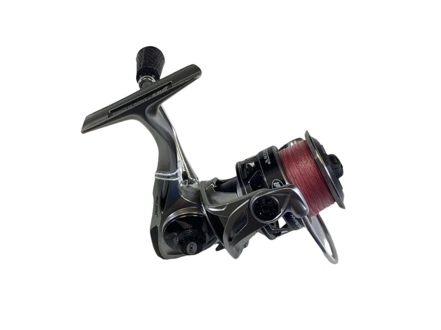 Consider the Lew's HyperMag HMS200, a used spinning reel in very good condition. This silver reel, with a black handle and pink line, is perfect for your next adventure or can be traded in through our Rod and Reel Trade-In program for store credit.