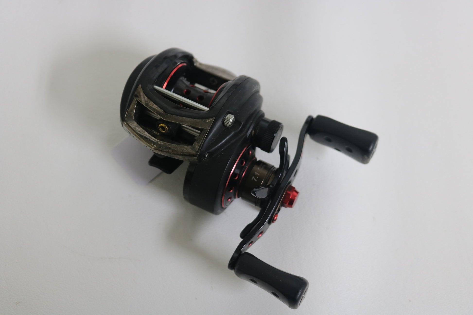 Abu Garcia Revo SX RVO3 SX-HS-L 7.1:1 LH - Used Casting Reel - Good Condition